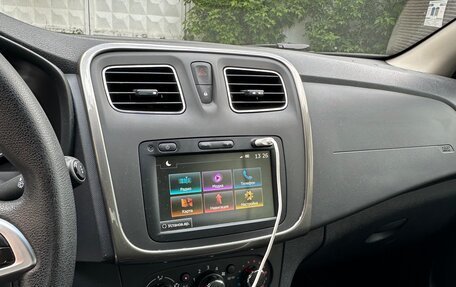 Renault Sandero II рестайлинг, 2018 год, 980 000 рублей, 6 фотография