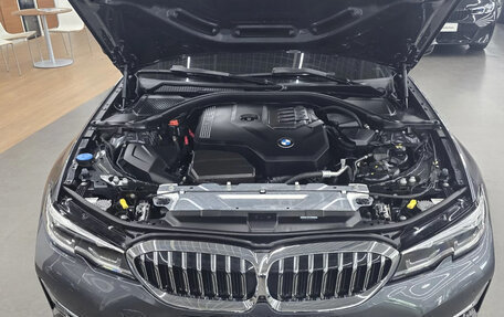 BMW 3 серия, 2022 год, 2 950 000 рублей, 9 фотография
