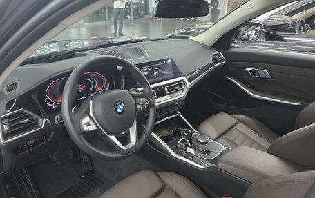 BMW 3 серия, 2022 год, 2 950 000 рублей, 11 фотография