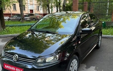 Volkswagen Polo VI (EU Market), 2012 год, 690 000 рублей, 1 фотография