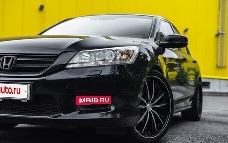 Honda Accord IX рестайлинг, 2013 год, 1 600 000 рублей, 2 фотография