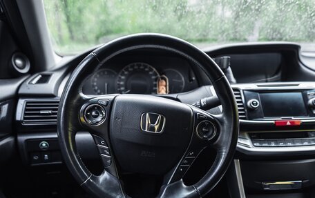 Honda Accord IX рестайлинг, 2013 год, 1 600 000 рублей, 31 фотография