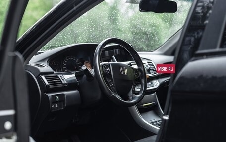 Honda Accord IX рестайлинг, 2013 год, 1 600 000 рублей, 24 фотография