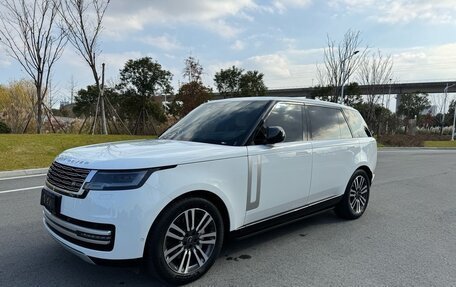 Land Rover Range Rover IV рестайлинг, 2023 год, 13 500 000 рублей, 4 фотография