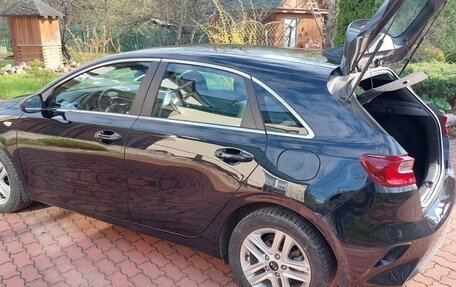 KIA cee'd III, 2020 год, 1 995 000 рублей, 13 фотография