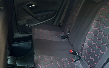 Volkswagen Polo VI (EU Market), 2012 год, 690 000 рублей, 18 фотография