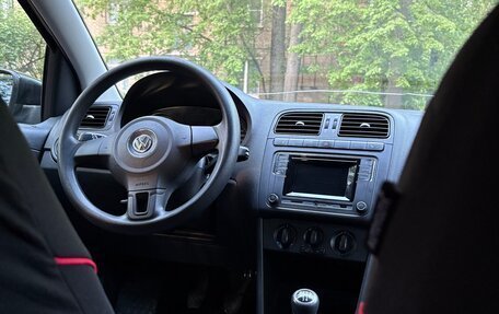 Volkswagen Polo VI (EU Market), 2012 год, 690 000 рублей, 20 фотография