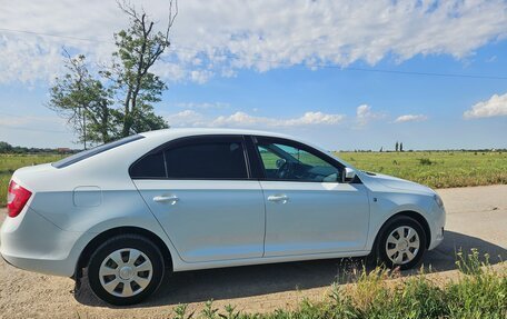 Skoda Rapid I, 2017 год, 1 000 000 рублей, 4 фотография