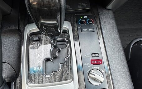 Toyota Land Cruiser 200, 2012 год, 3 690 000 рублей, 11 фотография