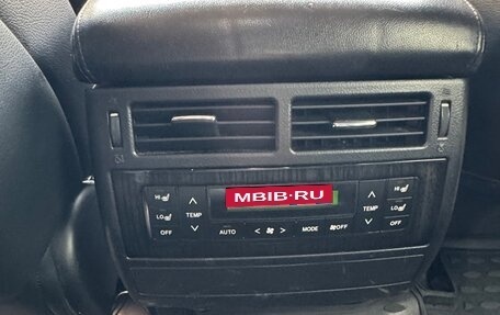 Toyota Land Cruiser 200, 2012 год, 3 690 000 рублей, 12 фотография