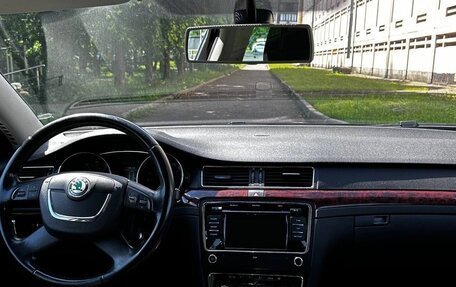 Skoda Superb III рестайлинг, 2010 год, 1 600 000 рублей, 4 фотография