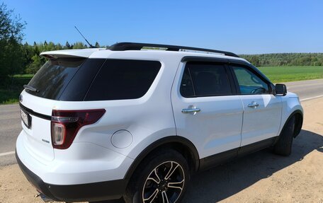 Ford Explorer VI, 2013 год, 2 100 000 рублей, 4 фотография