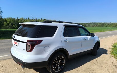 Ford Explorer VI, 2013 год, 2 100 000 рублей, 7 фотография