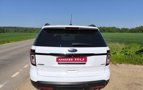 Ford Explorer VI, 2013 год, 2 100 000 рублей, 6 фотография