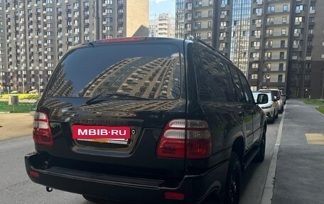 Toyota Land Cruiser 100 рестайлинг 2, 2003 год, 2 900 000 рублей, 4 фотография