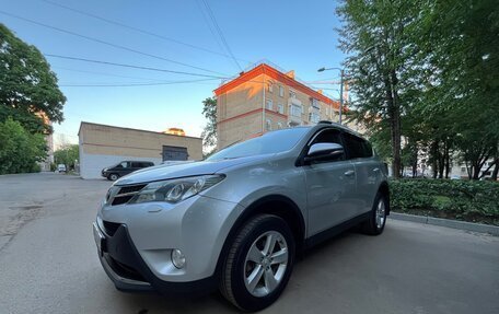 Toyota RAV4, 2013 год, 1 870 000 рублей, 10 фотография