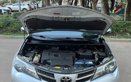 Toyota RAV4, 2013 год, 1 870 000 рублей, 17 фотография