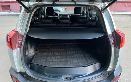 Toyota RAV4, 2013 год, 1 870 000 рублей, 19 фотография