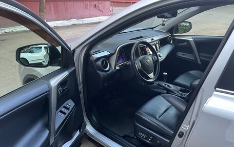 Toyota RAV4, 2013 год, 1 870 000 рублей, 24 фотография