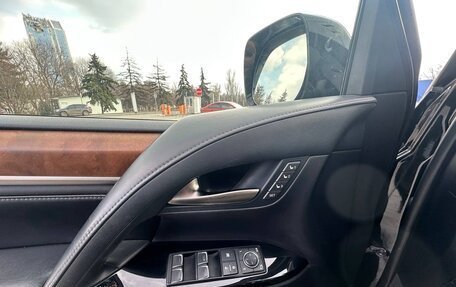 Lexus LX III, 2017 год, 9 000 000 рублей, 12 фотография