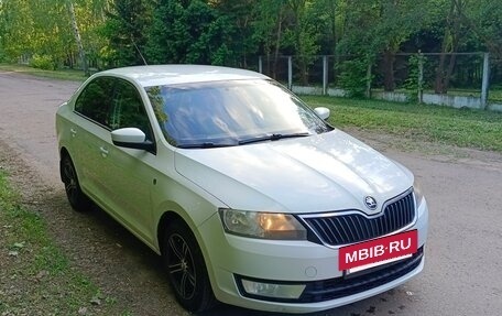 Skoda Rapid I, 2015 год, 700 000 рублей, 8 фотография
