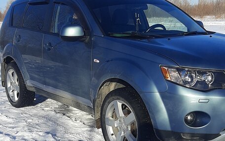 Mitsubishi Outlander III рестайлинг 3, 2007 год, 1 250 000 рублей, 14 фотография