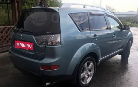 Mitsubishi Outlander III рестайлинг 3, 2007 год, 1 250 000 рублей, 4 фотография