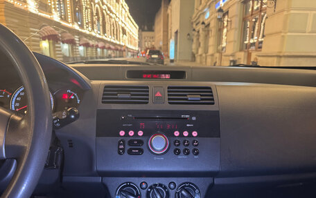 Suzuki Swift III, 2007 год, 650 000 рублей, 12 фотография