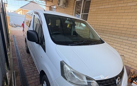Nissan NV200, 2011 год, 1 240 000 рублей, 6 фотография