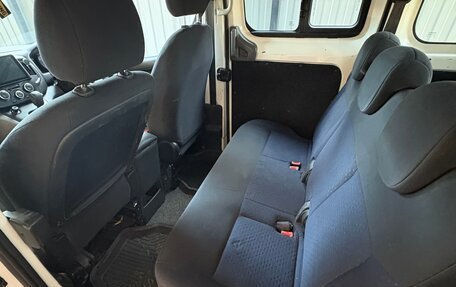 Nissan NV200, 2011 год, 1 240 000 рублей, 15 фотография