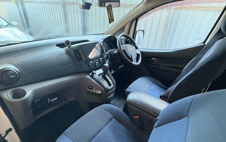 Nissan NV200, 2011 год, 1 240 000 рублей, 16 фотография