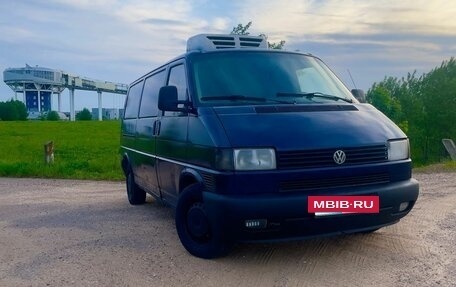 Volkswagen Transporter T4, 1997 год, 600 000 рублей, 3 фотография