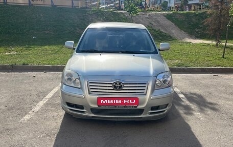 Toyota Avensis III рестайлинг, 2003 год, 505 000 рублей, 1 фотография