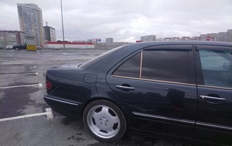Mercedes-Benz E-Класс, 2001 год, 650 000 рублей, 8 фотография