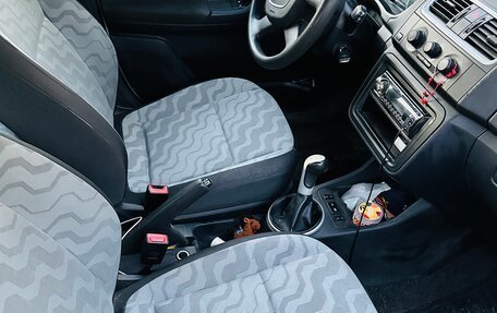 Skoda Fabia II, 2009 год, 550 000 рублей, 5 фотография