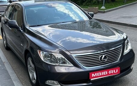 Lexus LS IV, 2007 год, 1 980 000 рублей, 10 фотография