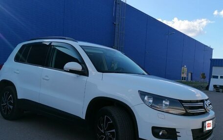 Volkswagen Tiguan I, 2015 год, 1 200 000 рублей, 3 фотография
