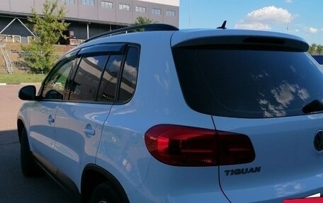 Volkswagen Tiguan I, 2015 год, 1 200 000 рублей, 4 фотография