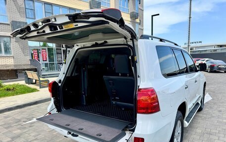 Toyota Land Cruiser 200, 2014 год, 5 250 000 рублей, 31 фотография