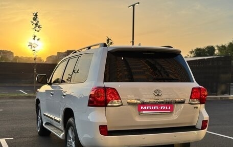 Toyota Land Cruiser 200, 2014 год, 5 250 000 рублей, 36 фотография