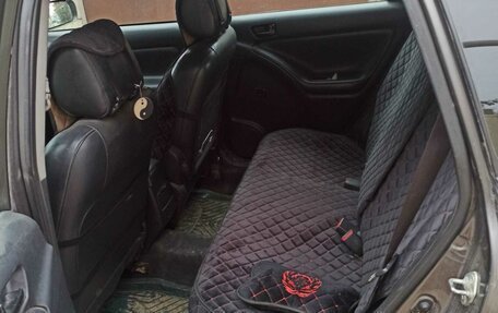 Pontiac Vibe II, 2005 год, 500 000 рублей, 8 фотография