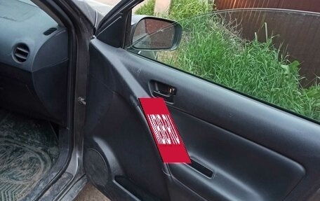 Pontiac Vibe II, 2005 год, 500 000 рублей, 9 фотография
