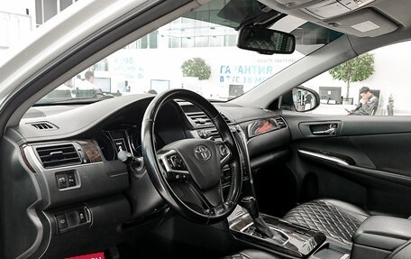 Toyota Camry, 2015 год, 1 550 000 рублей, 20 фотография