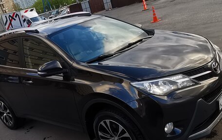 Toyota RAV4, 2015 год, 2 450 000 рублей, 3 фотография