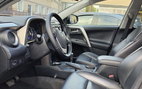 Toyota RAV4, 2015 год, 2 450 000 рублей, 10 фотография