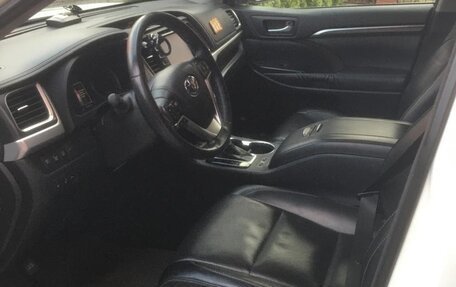 Toyota Highlander III, 2014 год, 2 750 000 рублей, 5 фотография