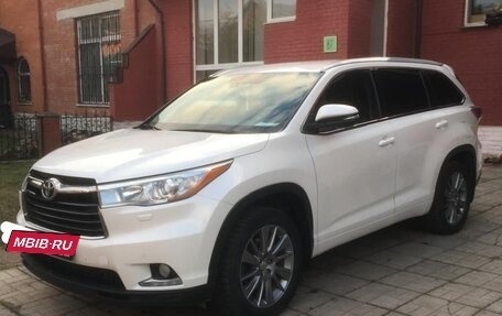Toyota Highlander III, 2014 год, 2 750 000 рублей, 6 фотография