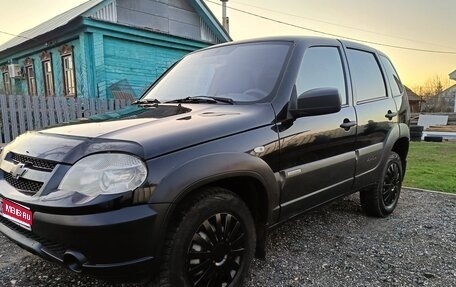 Chevrolet Niva I рестайлинг, 2018 год, 588 000 рублей, 1 фотография