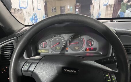 Volvo S60 III, 2001 год, 310 000 рублей, 6 фотография