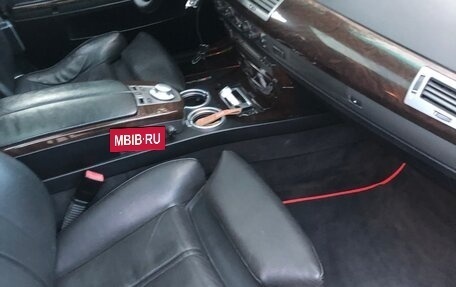 BMW 7 серия, 2004 год, 970 000 рублей, 13 фотография